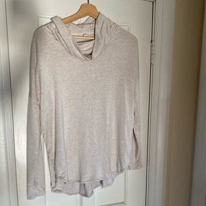 Lou & Grey Signaturesoft Cowl Top